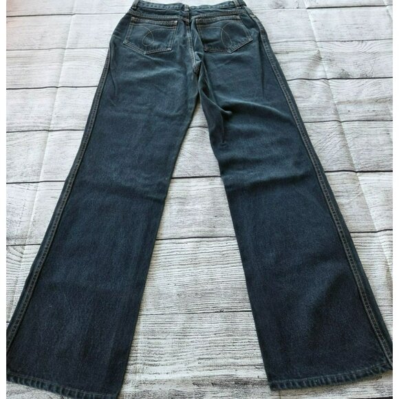 Calvin Klein Women's Jeans Dark Blue Size 28x31 (14) See measurements in photos - Picture 3 of 9
